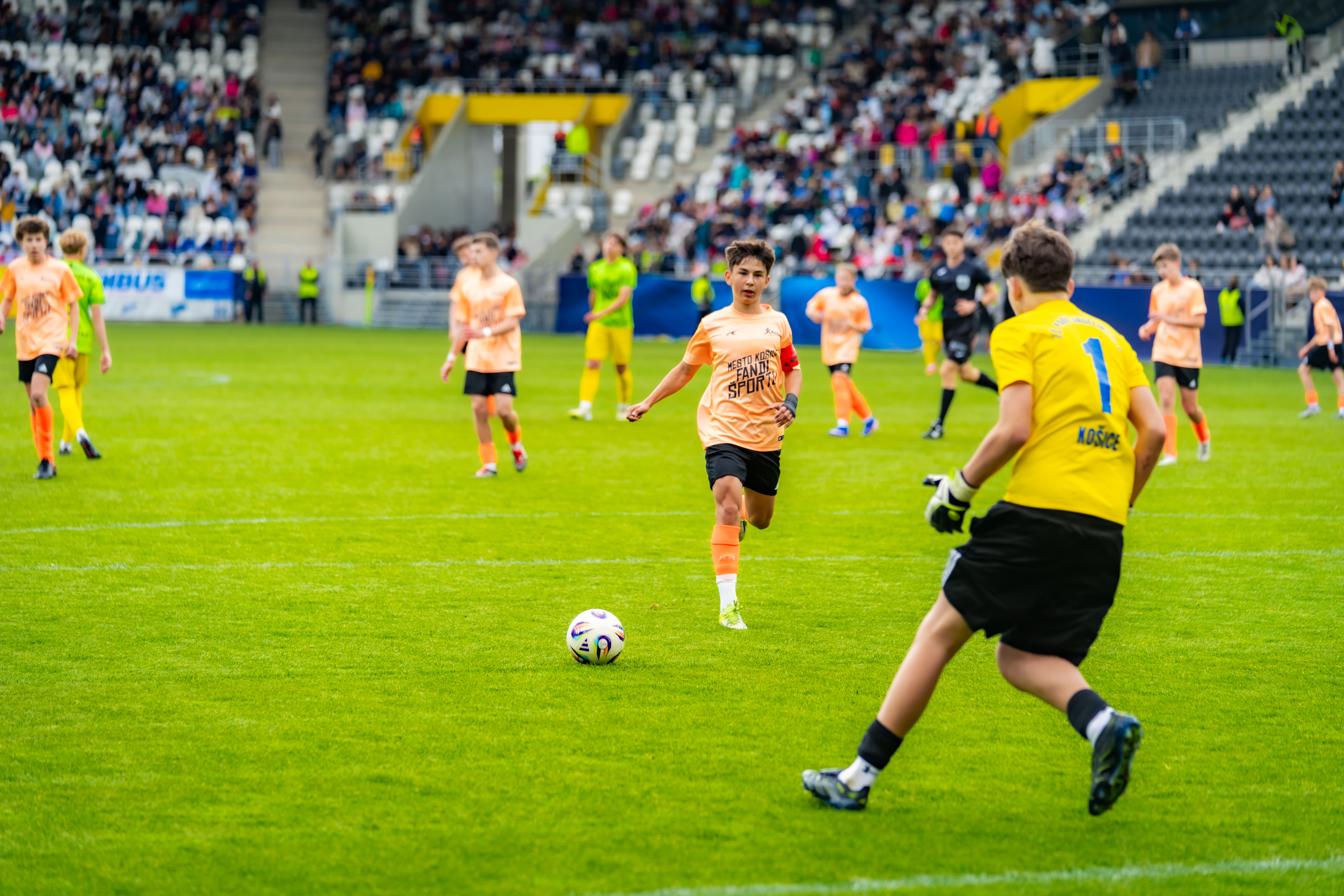 Finalovy futbalovy turnaj ZS mesta Kosice-1-89